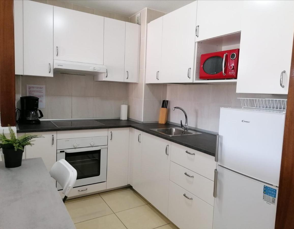 Large Studio Apartment With Lovely Terrace And Wifi Los Cristianos  Eksteriør bilde