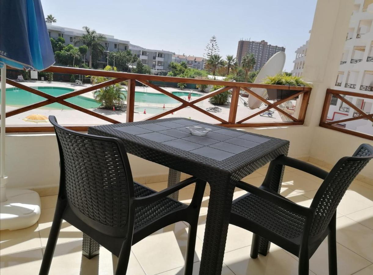 Large Studio Apartment With Lovely Terrace And Wifi Los Cristianos  Eksteriør bilde